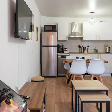 'maison Lison' Le Calme En Holiday home *