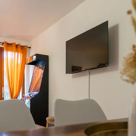 'maison Lison' Le Calme En *