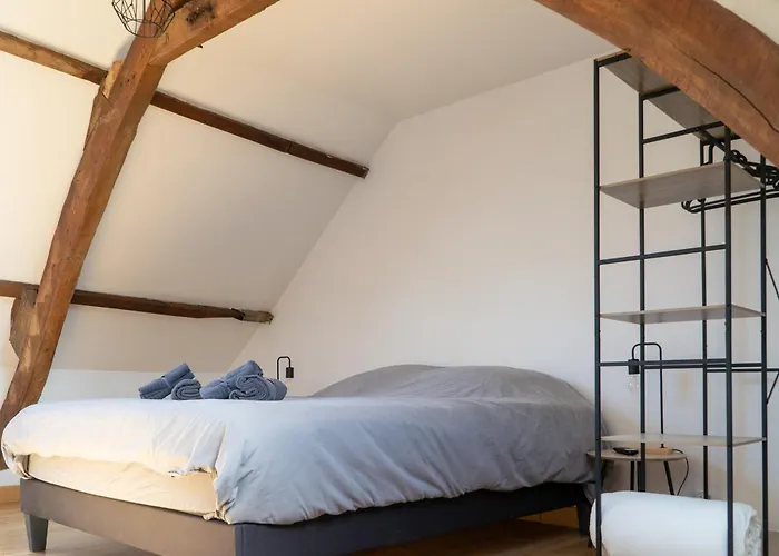 Hébergement de vacances 'maison Lison' Le Calme En *