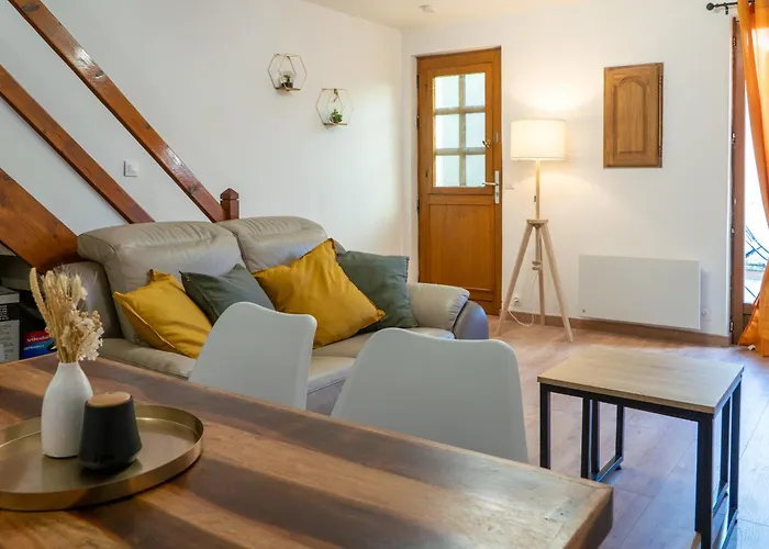 Hébergement de vacances 'maison Lison' Le Calme En *